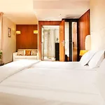 Hotel Fahrenheit
